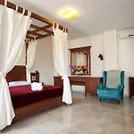 Blue Sea 3* Toroni
